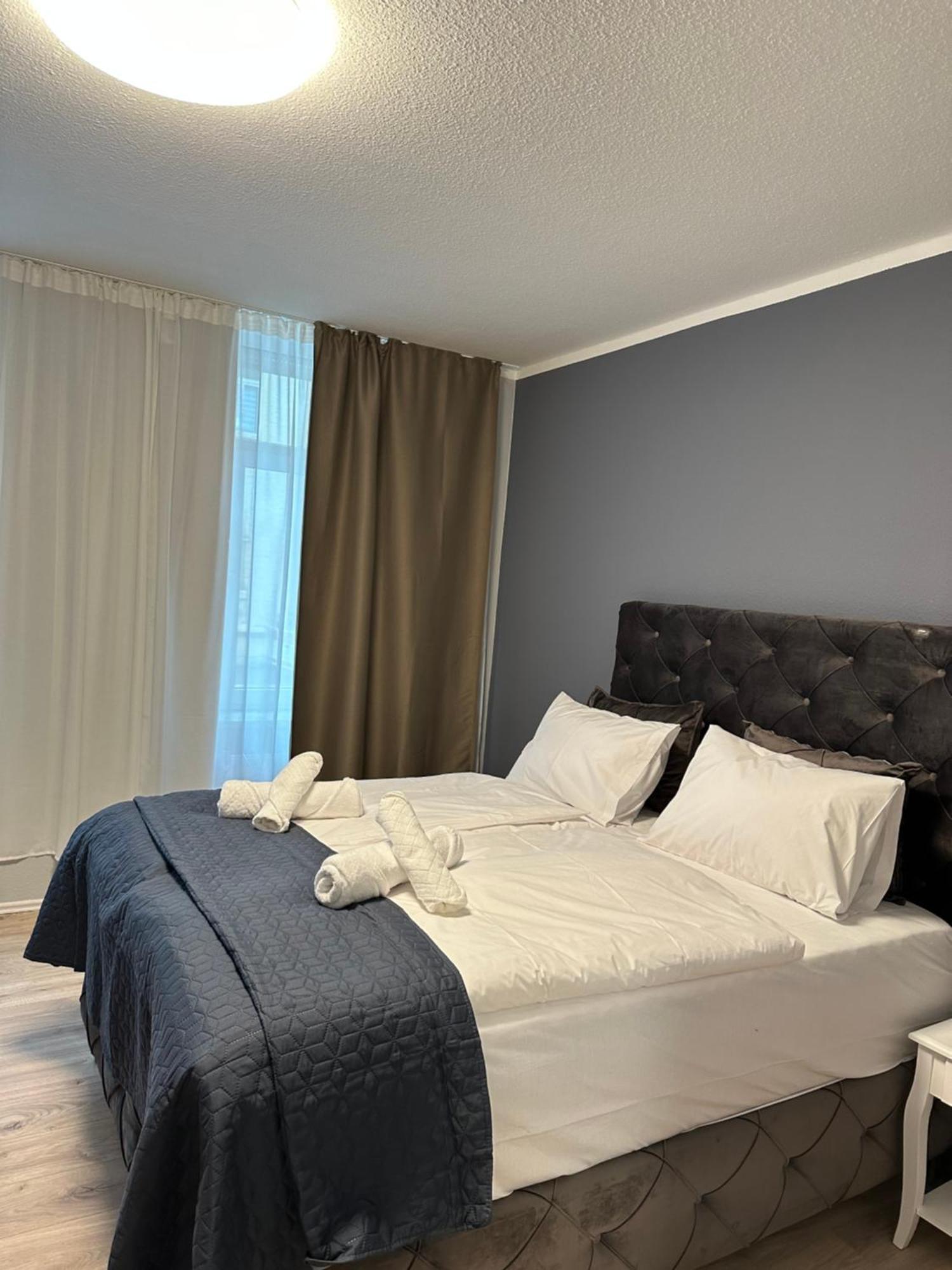 Ferienwohnung Bx 플라우엔 외부 사진